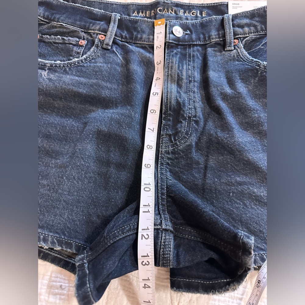 NEW American Eagle Strigid Relaxed Denim Shorts in Deep Indigo - Picture 8 of 8